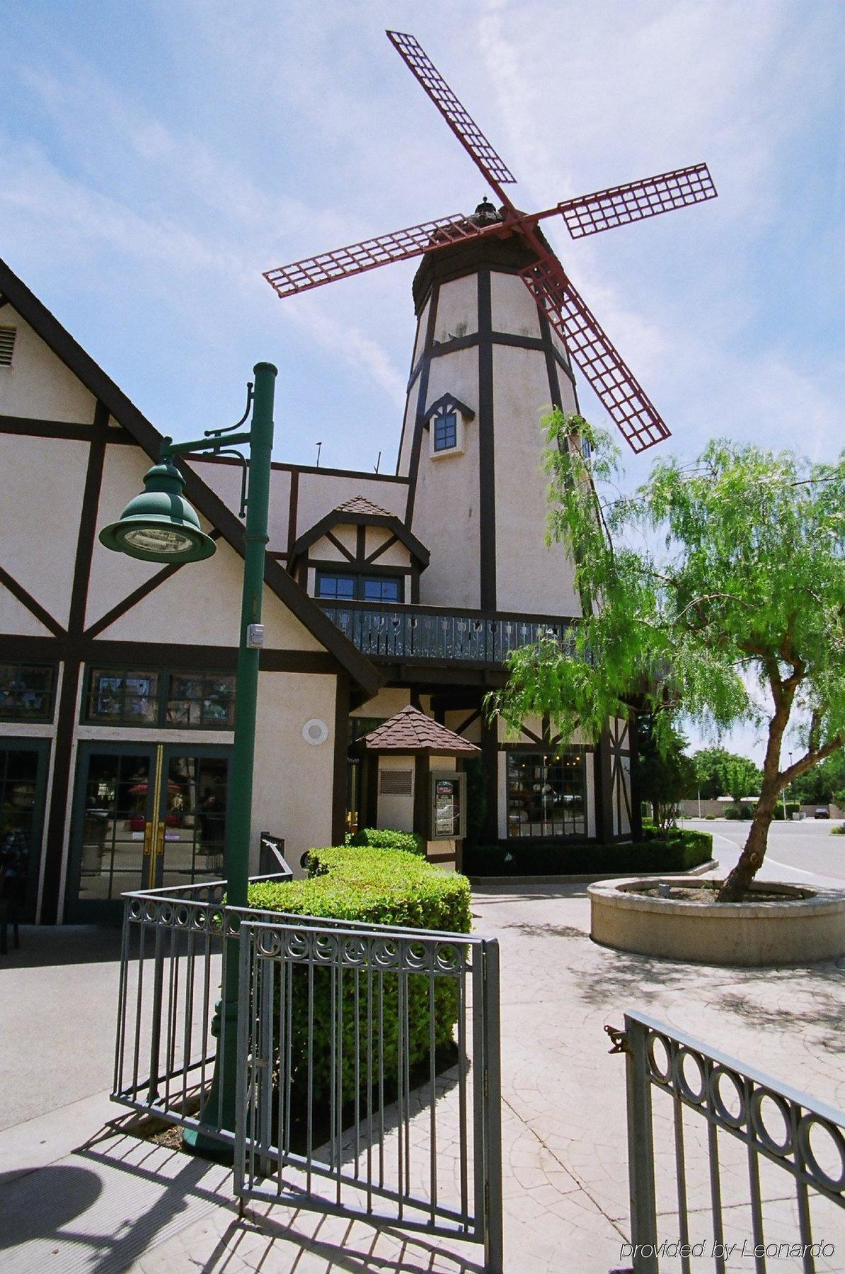 Holiday Inn Selma - Swancourt Bagian luar foto
