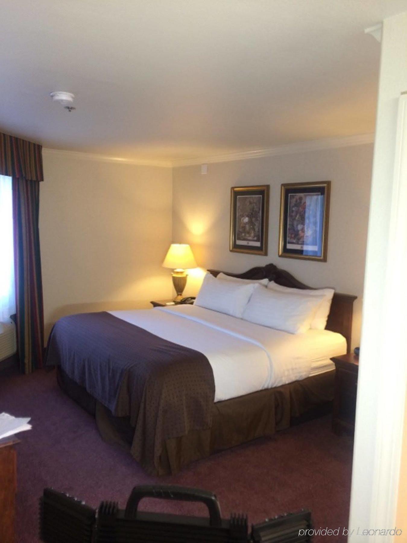 Holiday Inn Selma - Swancourt Bagian luar foto
