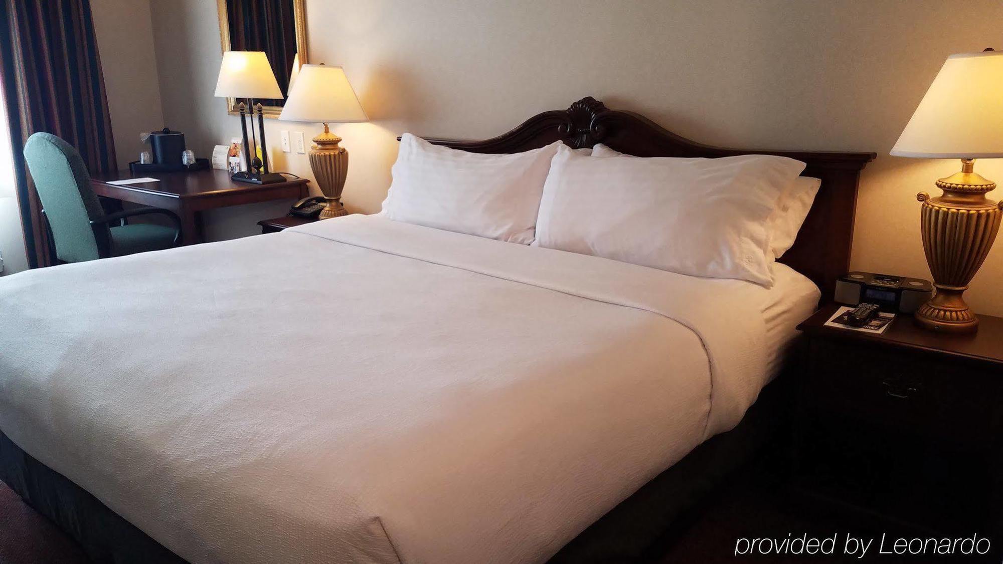 Holiday Inn Selma - Swancourt Bagian luar foto